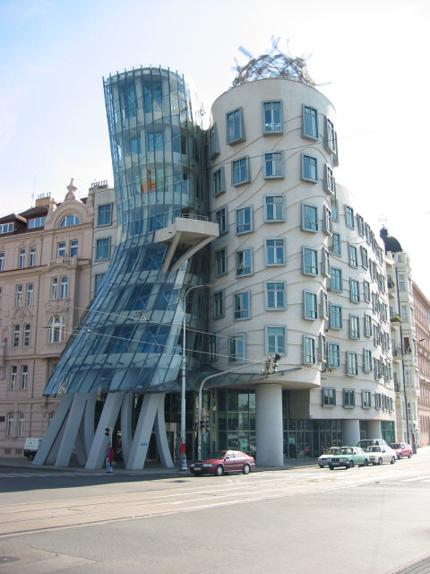 Dancing House